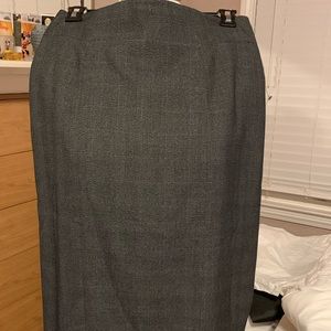 Tahari black on black plaid pencil skirt